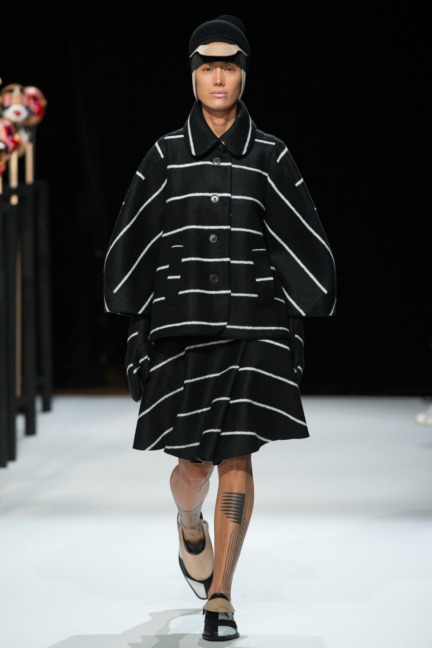 henrik-vibskov-paris-mens-aw-16-14