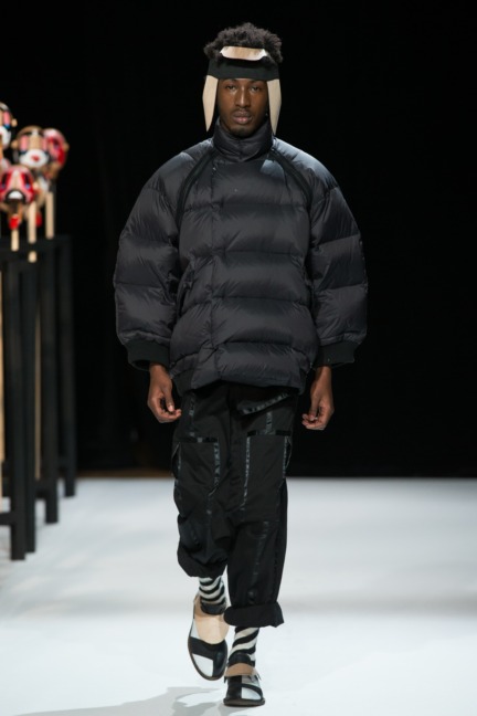 henrik-vibskov-paris-mens-aw-16-17