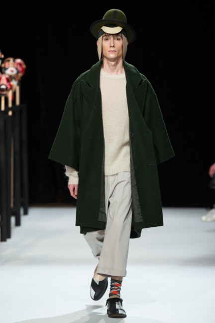 henrik-vibskov-paris-mens-aw-16-24