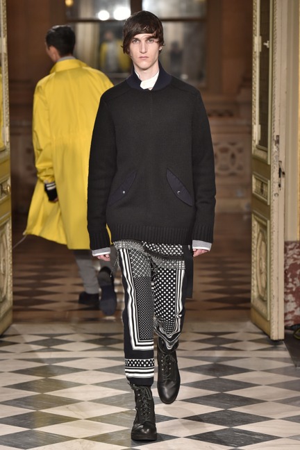 sacai-paris-mens-aw-16-38