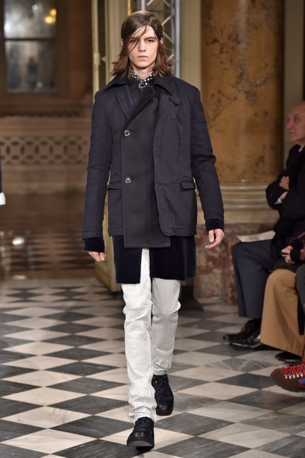 sacai-paris-mens-aw-16-40