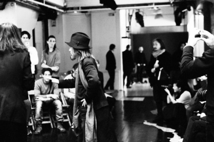 yohji-yamamoto-paris-mens-aw-16-12