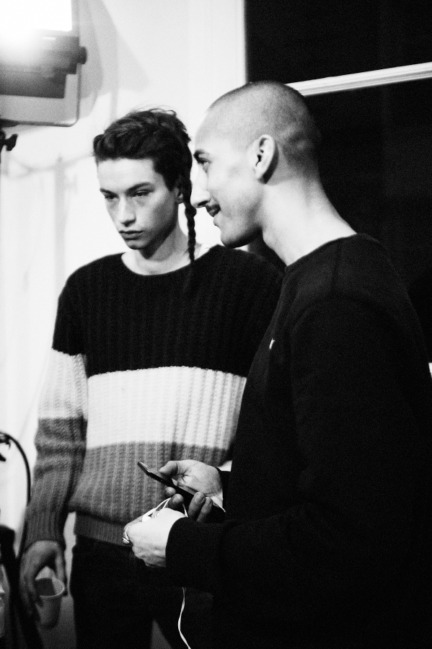 yohji-yamamoto-paris-mens-aw-16-34