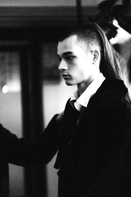 yohji-yamamoto-paris-mens-aw-16-76