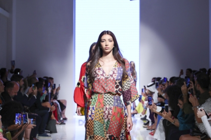 dhruv-kapoor-arab-fashion-week-ss20-dubai-8839