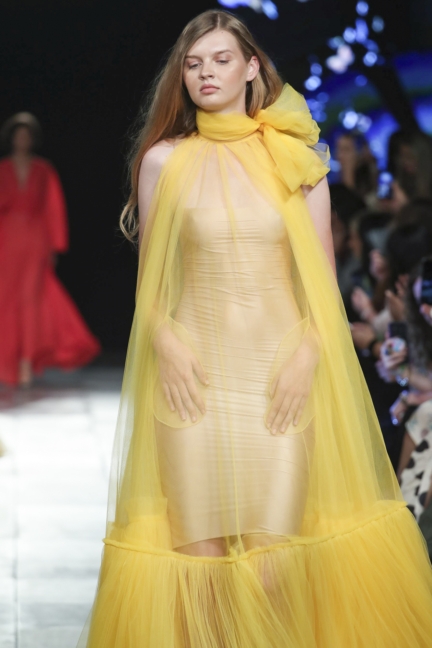 marmar-halim-arab-fashion-week-ss20-dubai-1835