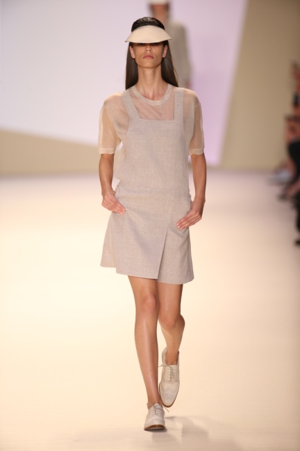 akris-paris-fashion-week-spring-summer-2015-runway-38