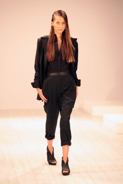 aleks-kurkowski-mercedes-benz-fashion-week-berlin-spring-summer-2015-2