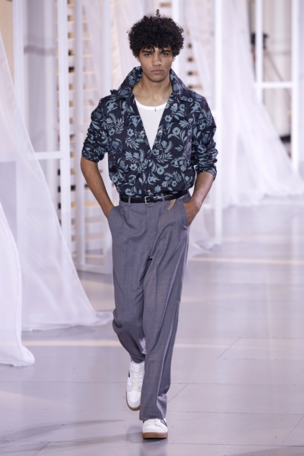 ami-alexandre-mattiussi-paris-mens-ss-17-19