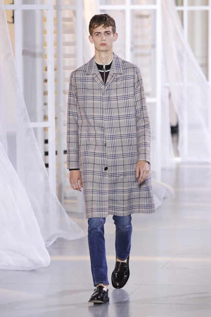 ami-alexandre-mattiussi-paris-mens-ss-17-27