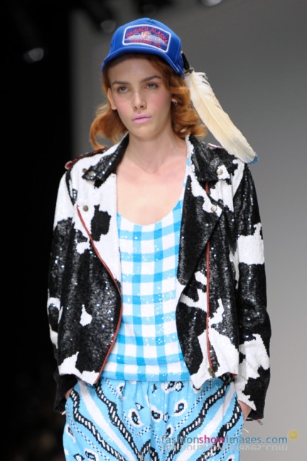 jack_hardy_lfw2010_dsc6056