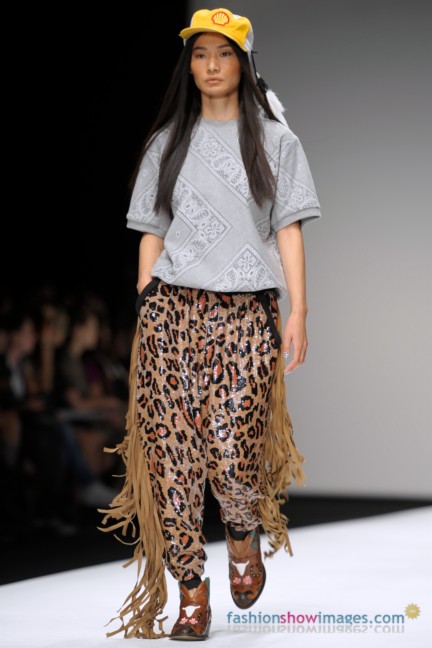 jack_hardy_lfw2010_dsc6446