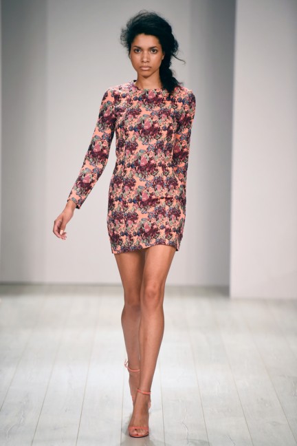 barre-noire-mercedes-benz-fashion-week-berlin-spring-summer-2015-10