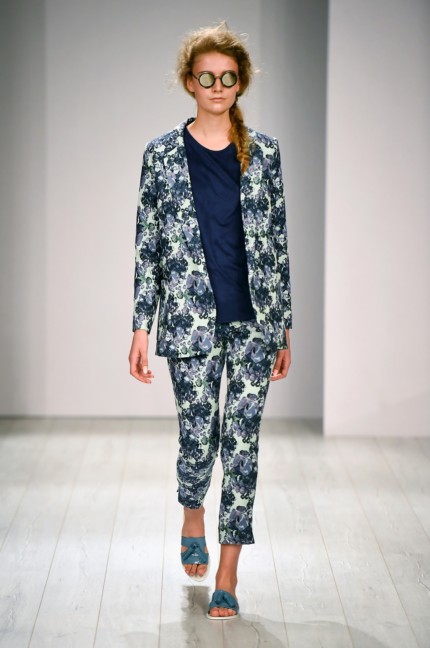 barre-noire-mercedes-benz-fashion-week-berlin-spring-summer-2015-27