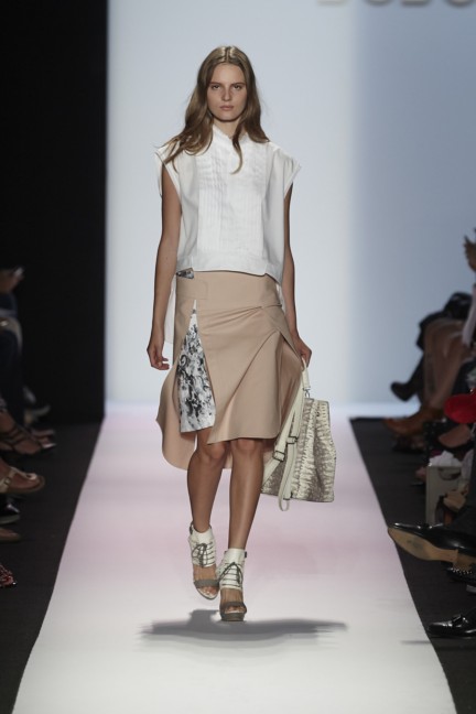 ss2014_bcbg_r_20130905_0487