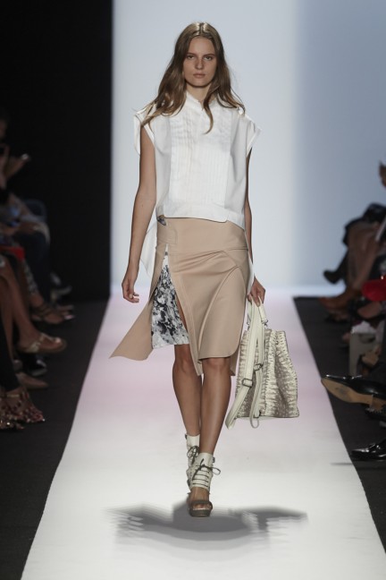 ss2014_bcbg_r_20130905_0493