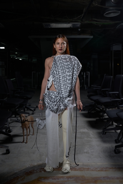 07_back2back_aw24_presentation_by_ioannispapadakis