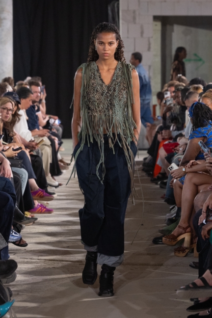 buzigahill_ss26_runway_by_andreas-hofrichter-13