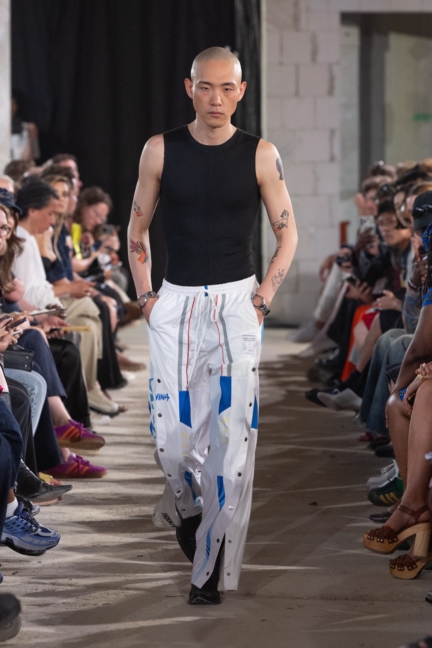 buzigahill_ss26_runway_by_andreas-hofrichter-16