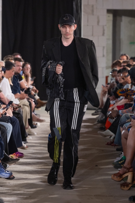 buzigahill_ss26_runway_by_andreas-hofrichter-28