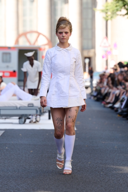 platte-x-clara-colette-miramon_ss26_look004_by_-james-cochrane_for_bfw_press
