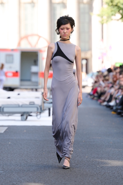 platte-x-clara-colette-miramon_ss26_look009_by_-james-cochrane_for_bfw_press
