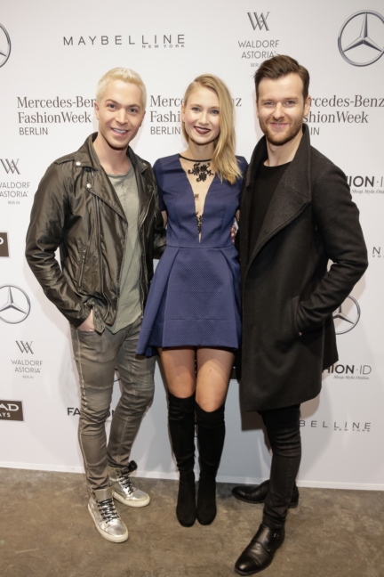 aw-2017_fashion-week-berlin_de_0176_julian-david-glasperlenspiel_70464
