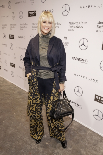 aw-2017_fashion-week-berlin_de_0219_monica-ivancan_69399