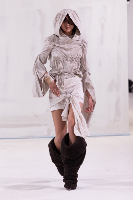 kasia-kucharska_aw26_by_andreas-hofrichter-4