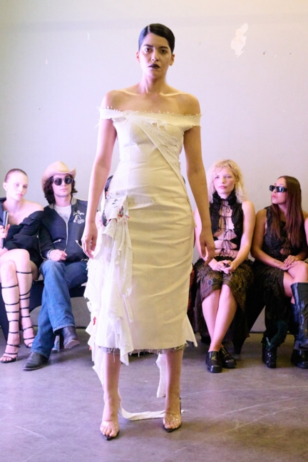laura-gerte_ss26_look018_by_-james-cochrane_for_bfw_press