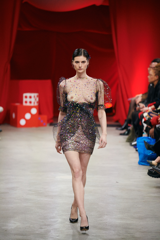 marina_hoermanseder_aw24_runway1_by_ben_moenks_for_bfw_0319