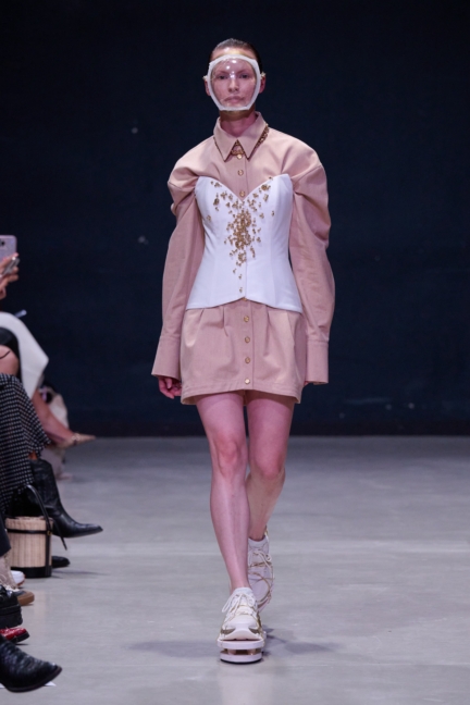 rebekka-ruetz_ss26_look006_by_-james-cochrane_for_bfw_press