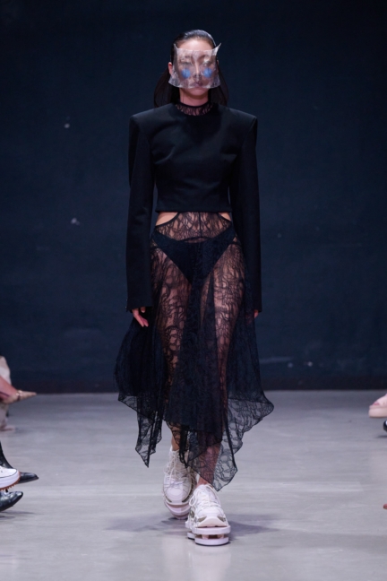 rebekka-ruetz_ss26_look024_by_-james-cochrane_for_bfw_press