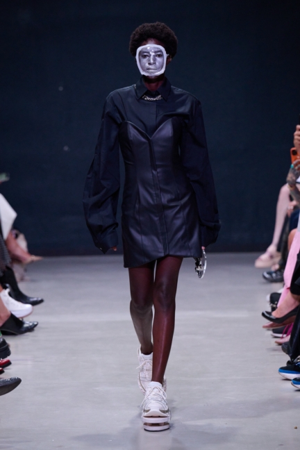 rebekka-ruetz_ss26_look028_by_-james-cochrane_for_bfw_press