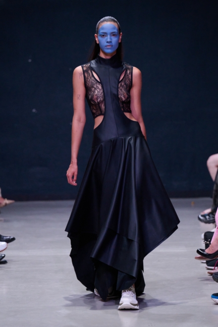 rebekka-ruetz_ss26_look032_by_-james-cochrane_for_bfw_press