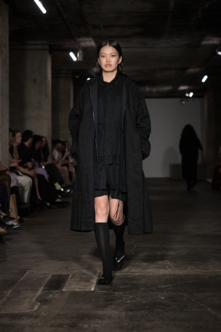 viktoranisimov_ss26_runway1_by_pascalrohe_for_bfw2