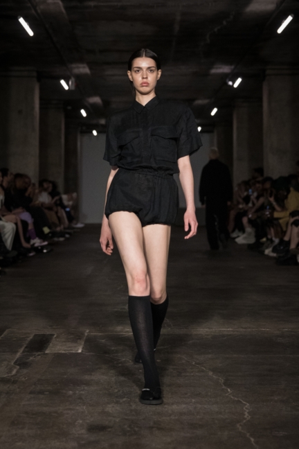 viktoranisimov_ss26_runway1_by_pascalrohe_for_bfw28