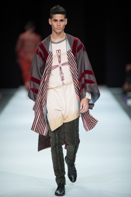 beware-the-wolf-in-sheeps-clothing-south-african-fashion-week-autumn-winter-2015-7