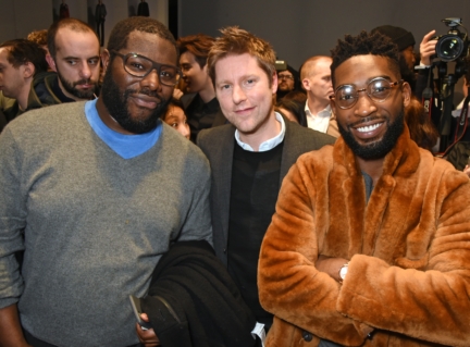 christopher-bailey-steve-mcqueen-and-tinie-tempah-backstage-at-the-burberry-menswear-january-2016-show