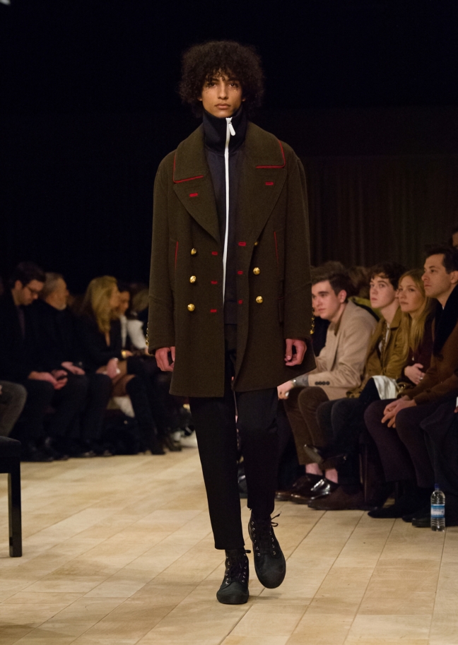 burberry-menswear-january-2016-collection-look-10
