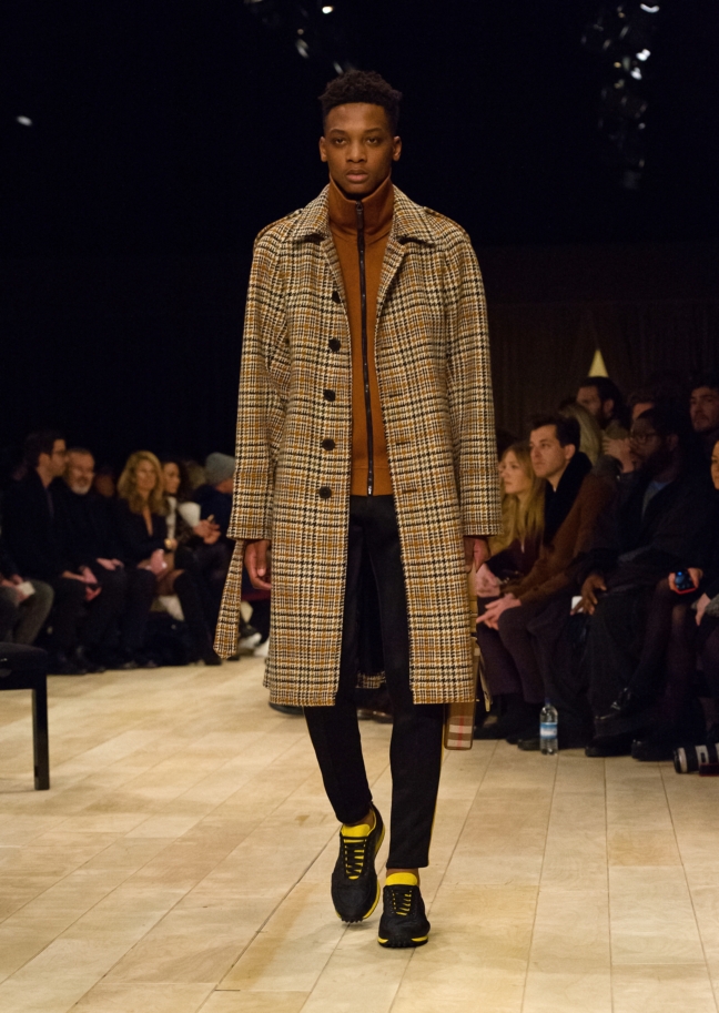 burberry-menswear-january-2016-collection-look-30