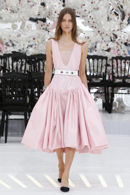 christian-dior-haute-couture-autumn-winter-2014-2015-17