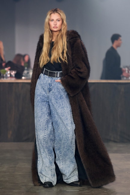 aw26-copenhagen-fashion-week-gestuz-runway-2x3-james-cochrane-11