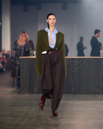 aw26-copenhagen-fashion-week-gestuz-runway-4x5-james-cochrane-15