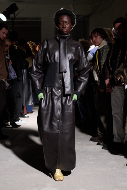 aw26-copenhagen-fashion-week-runway-nicklas-skovgaard-2x3-james-cochrane-28