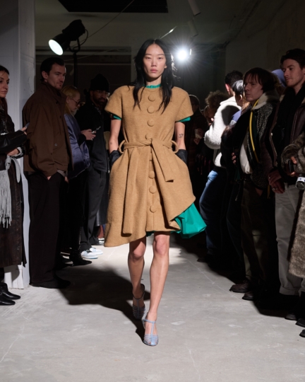 aw26-copenhagen-fashion-week-runway-nicklas-skovgaard-4x5-james-cochrane-25