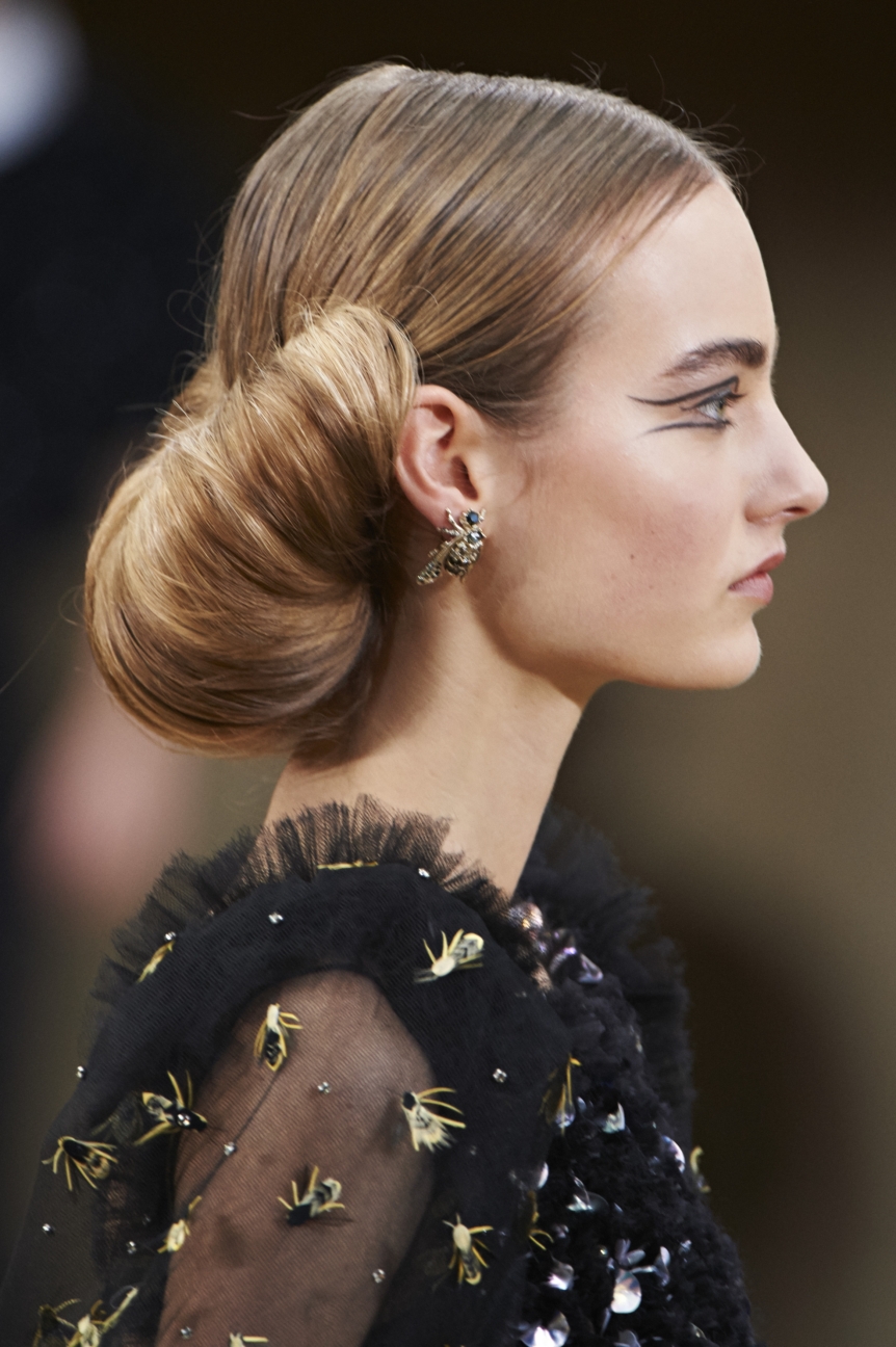 chanel-haute-couture-spring-summer-2016-details-25