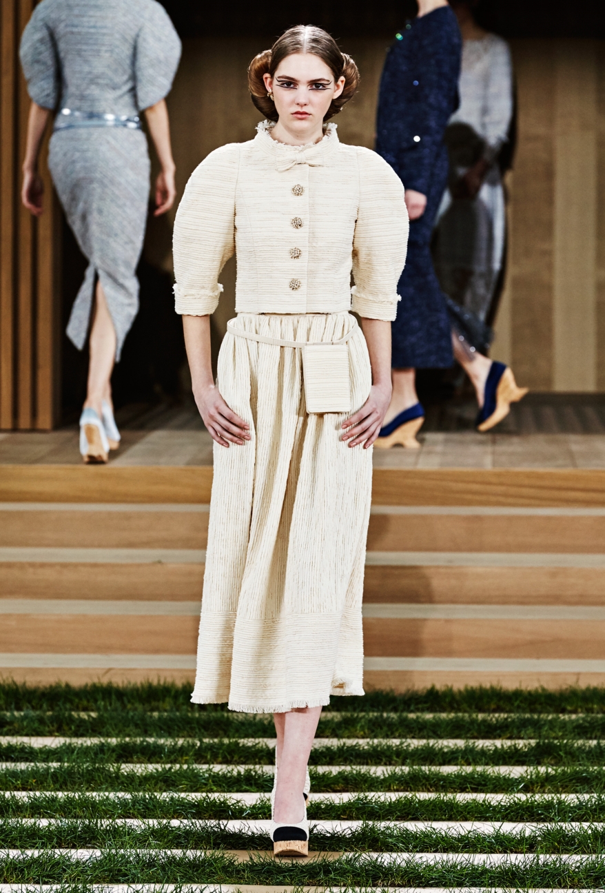 chanel-haute-couture-spring-summer-2016-14