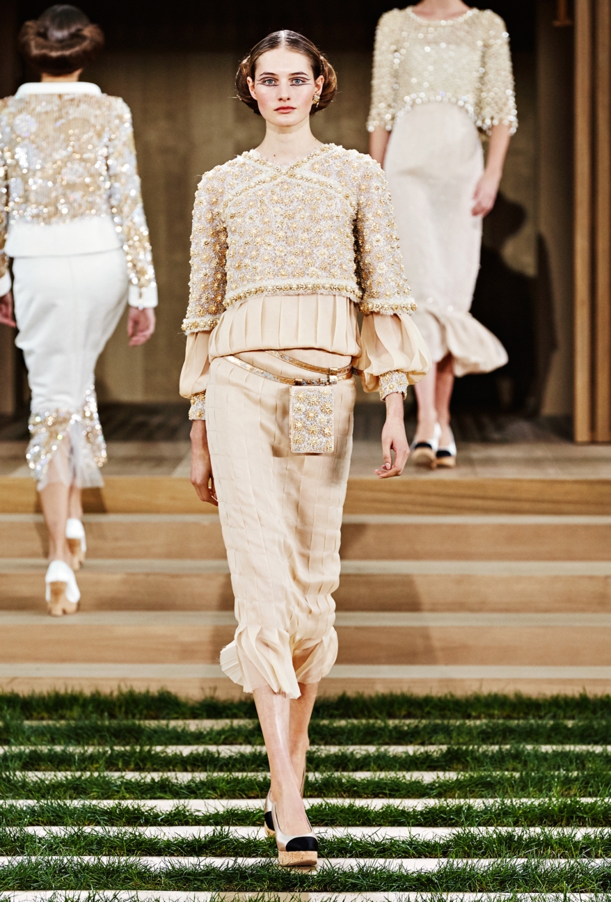 chanel-haute-couture-spring-summer-2016-34