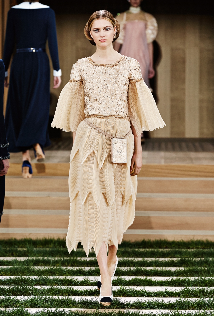 chanel-haute-couture-spring-summer-2016-40